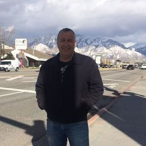 Meet your Posher, Kobi